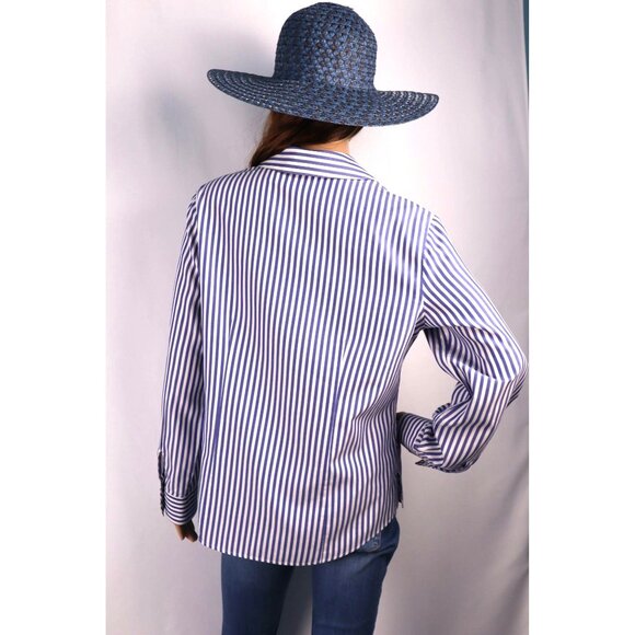 Chicos Blue & White Striped No-Iron Button-Up Shirt Womens Size 1 (M) 95% Cotton - Picture 2 of 11